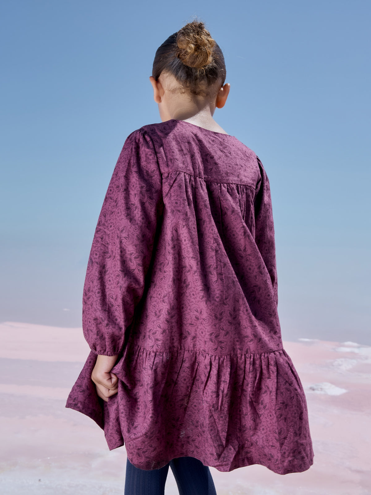 tmp/68893507776/files/72a72a0a-06b4-40c4-82c7-99733a787d37/26H2PF72ROB_712_47c302dbb-c0f6-4e80-8c0c-067986a1e900.jpg