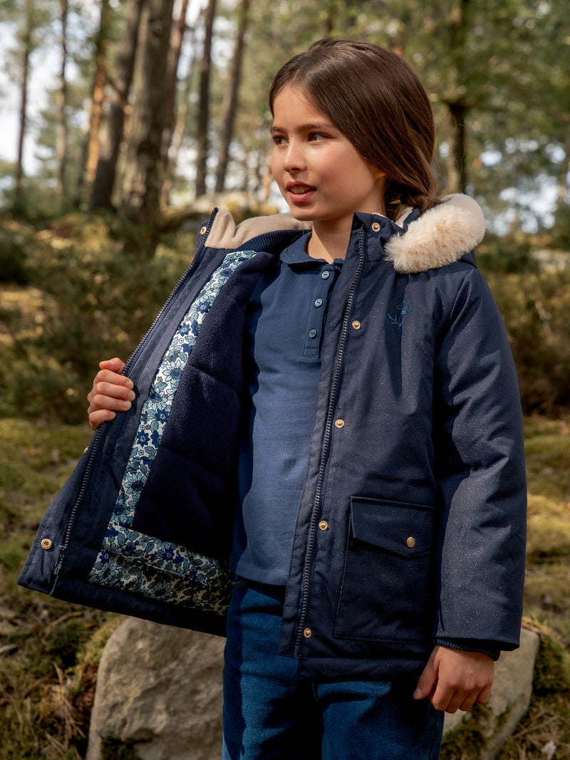 tmp/68893507776/files/3c4f0998-a613-469a-afbf-10412978c229/26H2PFL3PAR_070_651ed2850-75ef-4828-a046-1061db2f81c3.jpg