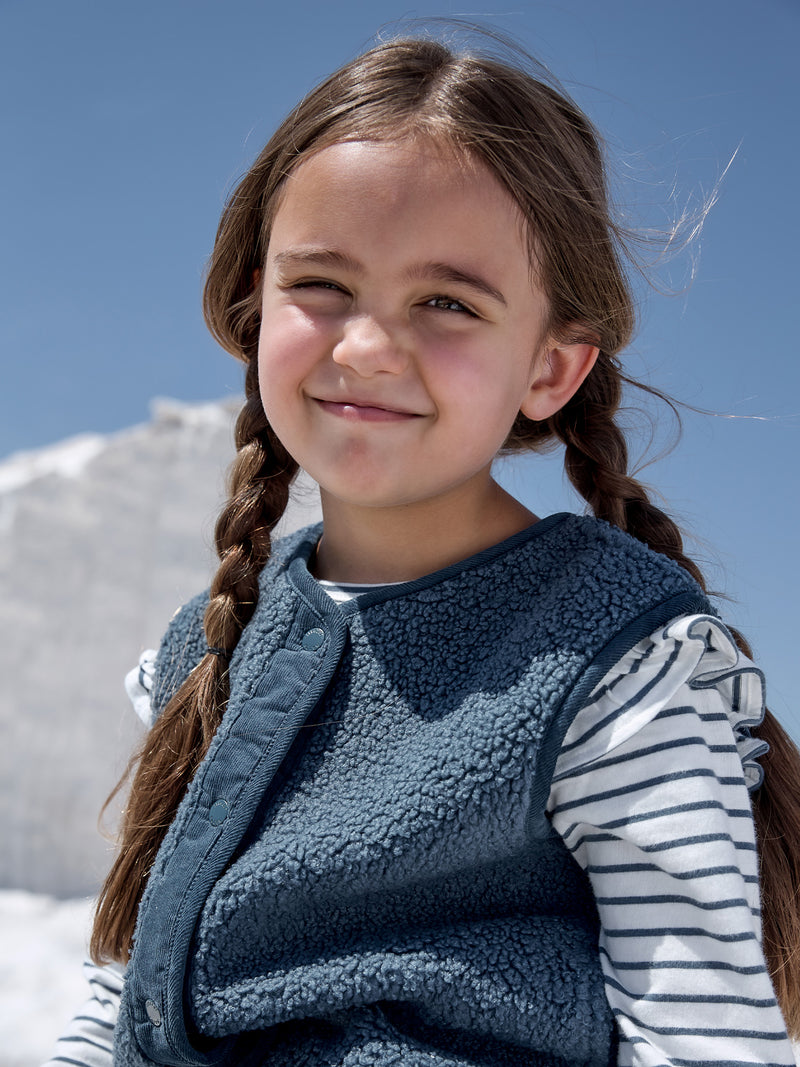 tmp/68893507776/files/b2c1cf59-623c-4d53-86ab-e11103132a65/26H2PF61CSM_C235_37a53f015-8704-45bf-9c7b-0cfe9e3d692c.jpg