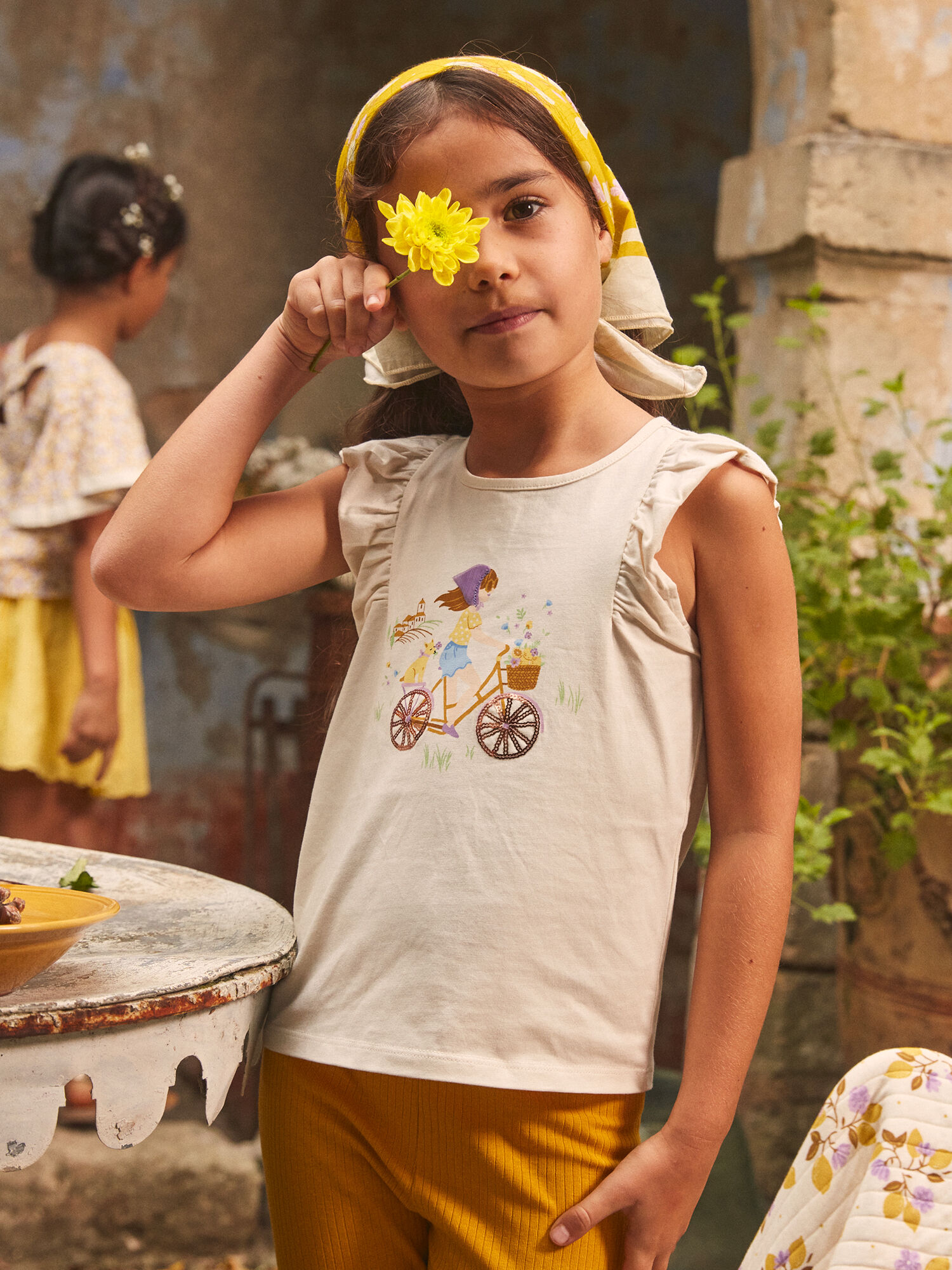 Tee shirt beige fille deals