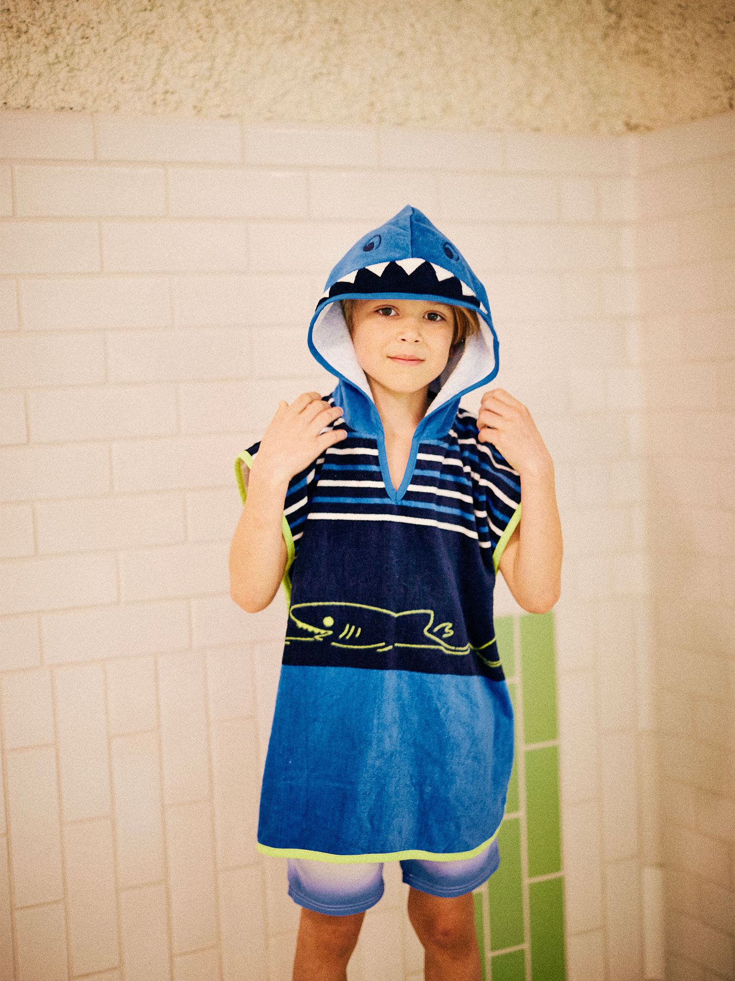 Cape de bain motif requin enfant garcon Garcon Sergent Major