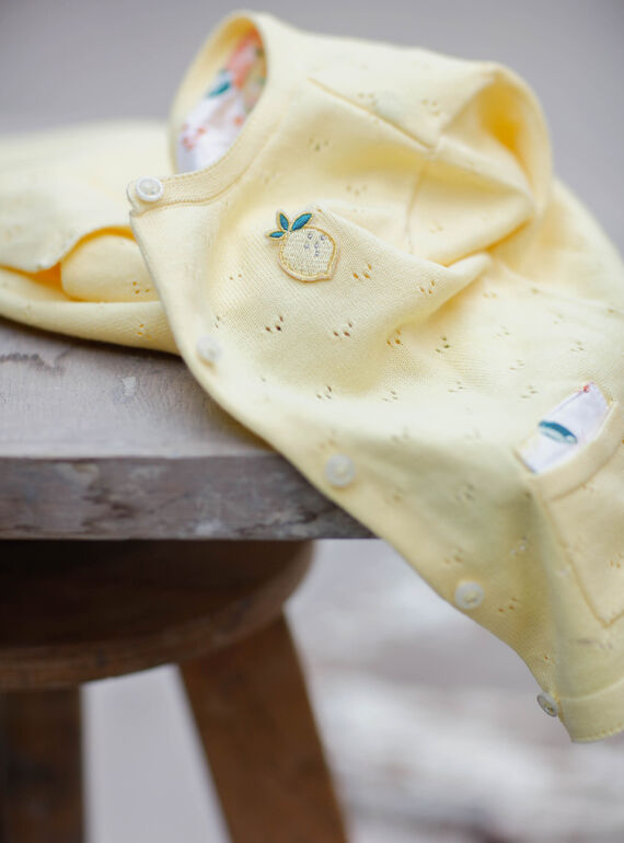 Cardigan jaune en maille ajourée enfant fille ZICADETTE / 21E2PFO1CARB104