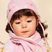 Bonnet rose en tricot avec oreilles 3D