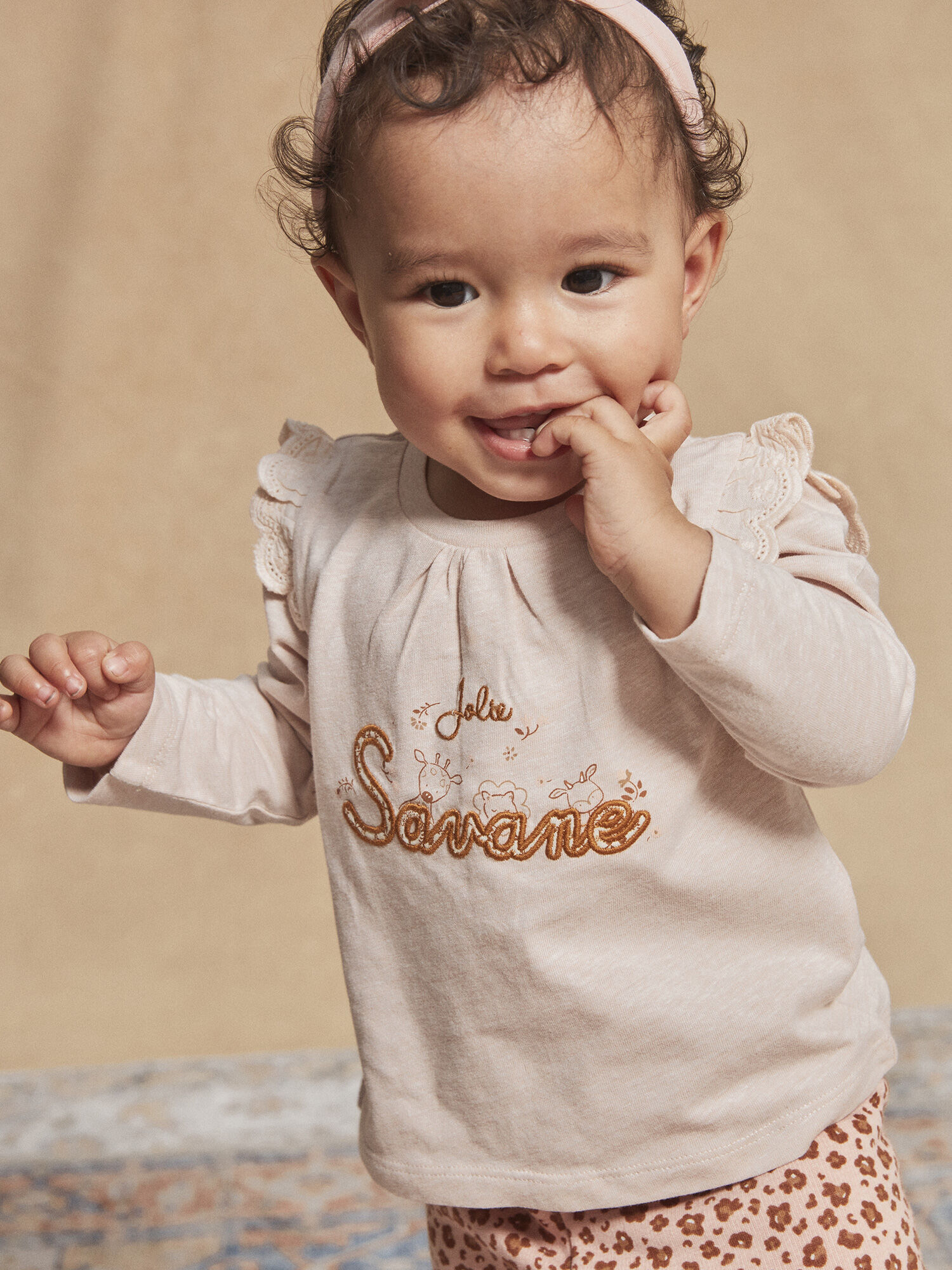 Tee shirt beige fille new arrivals