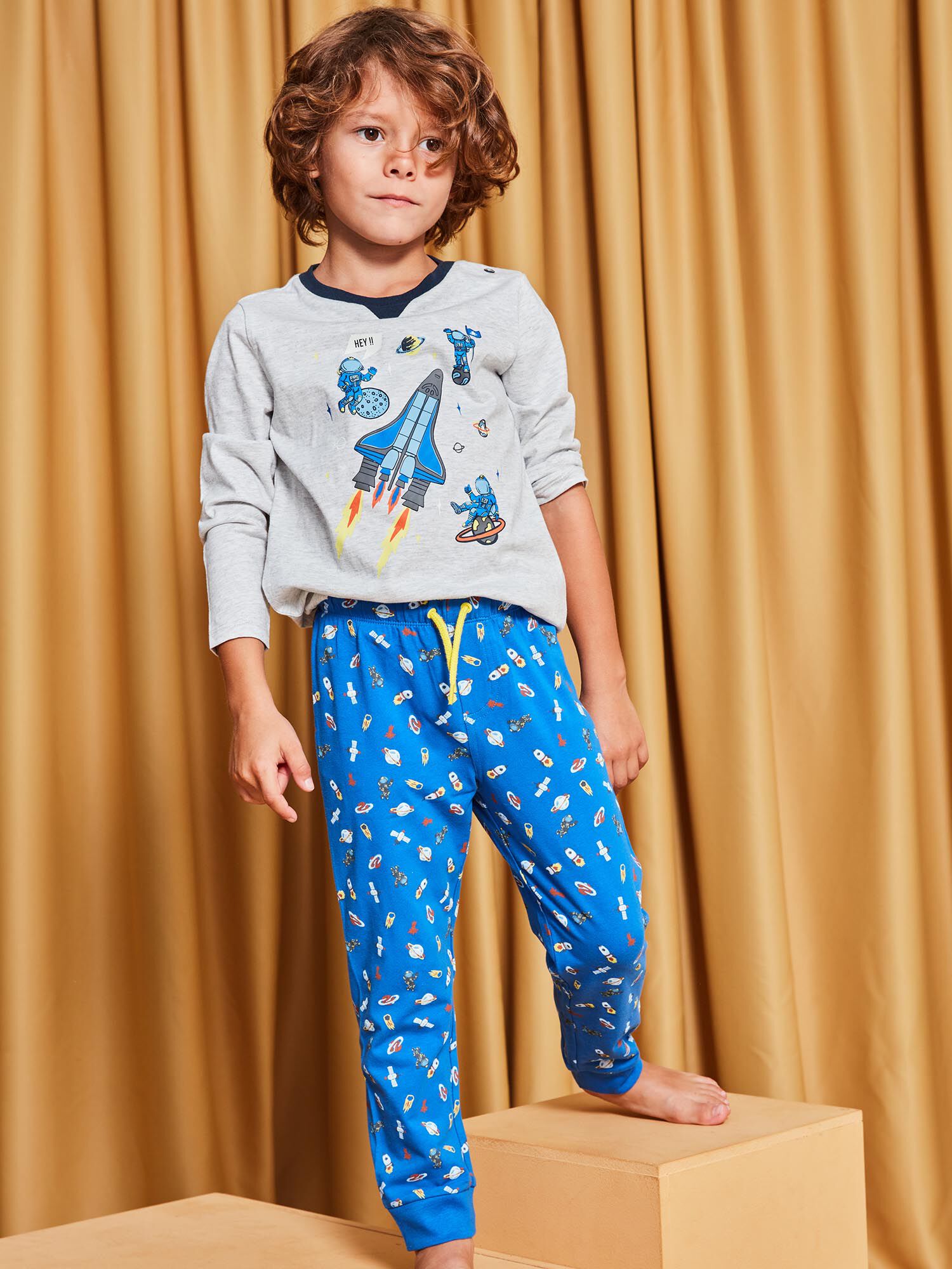Pyjama cosmonaute on sale