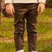 Pantalon regular kaki