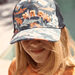 Casquette bleue à imprimé requins