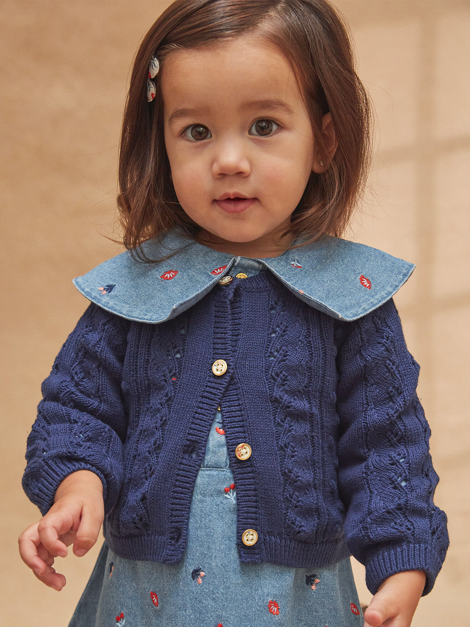 Bebe cardigan top