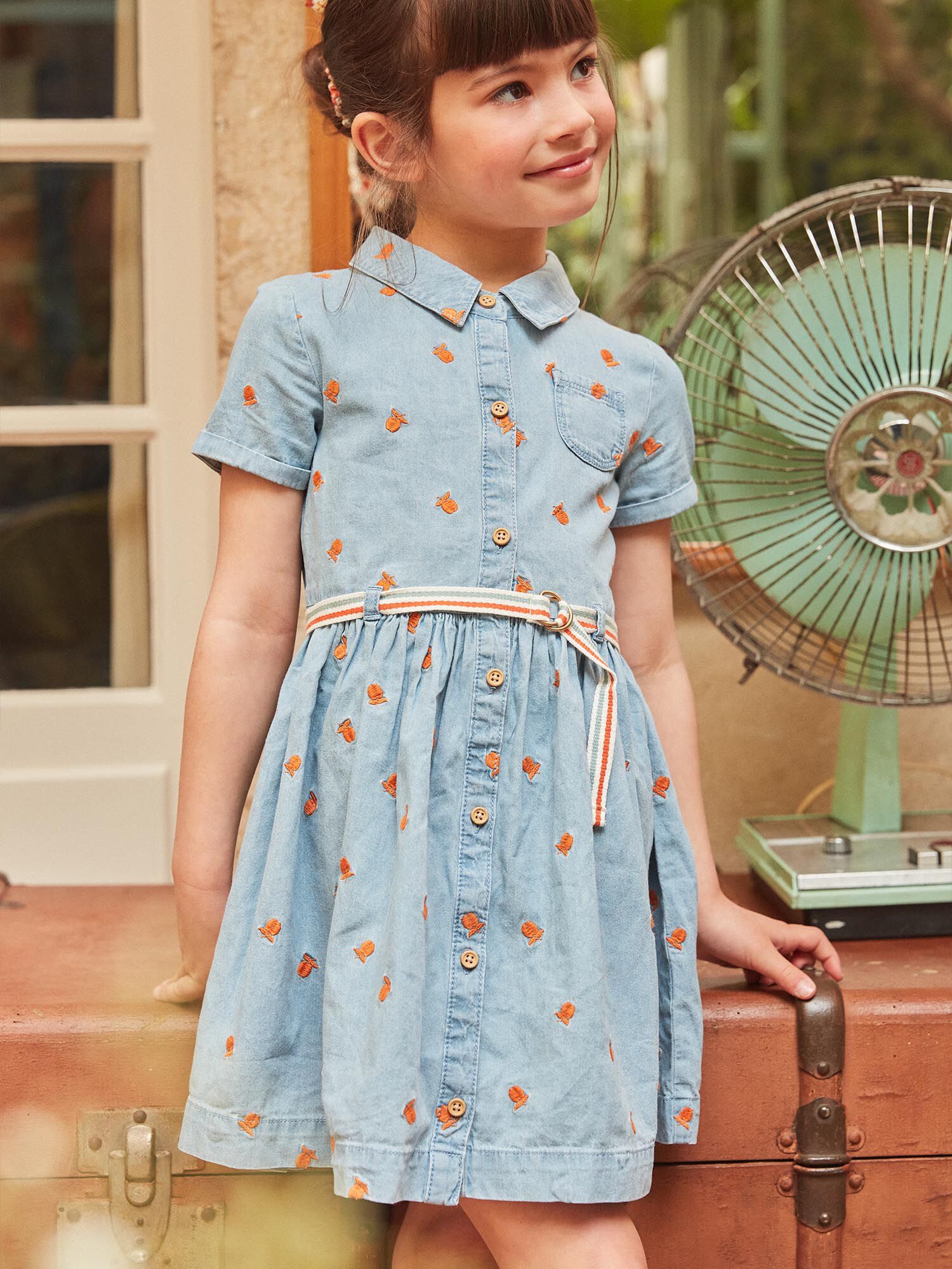 Robe à manches hotsell courtes