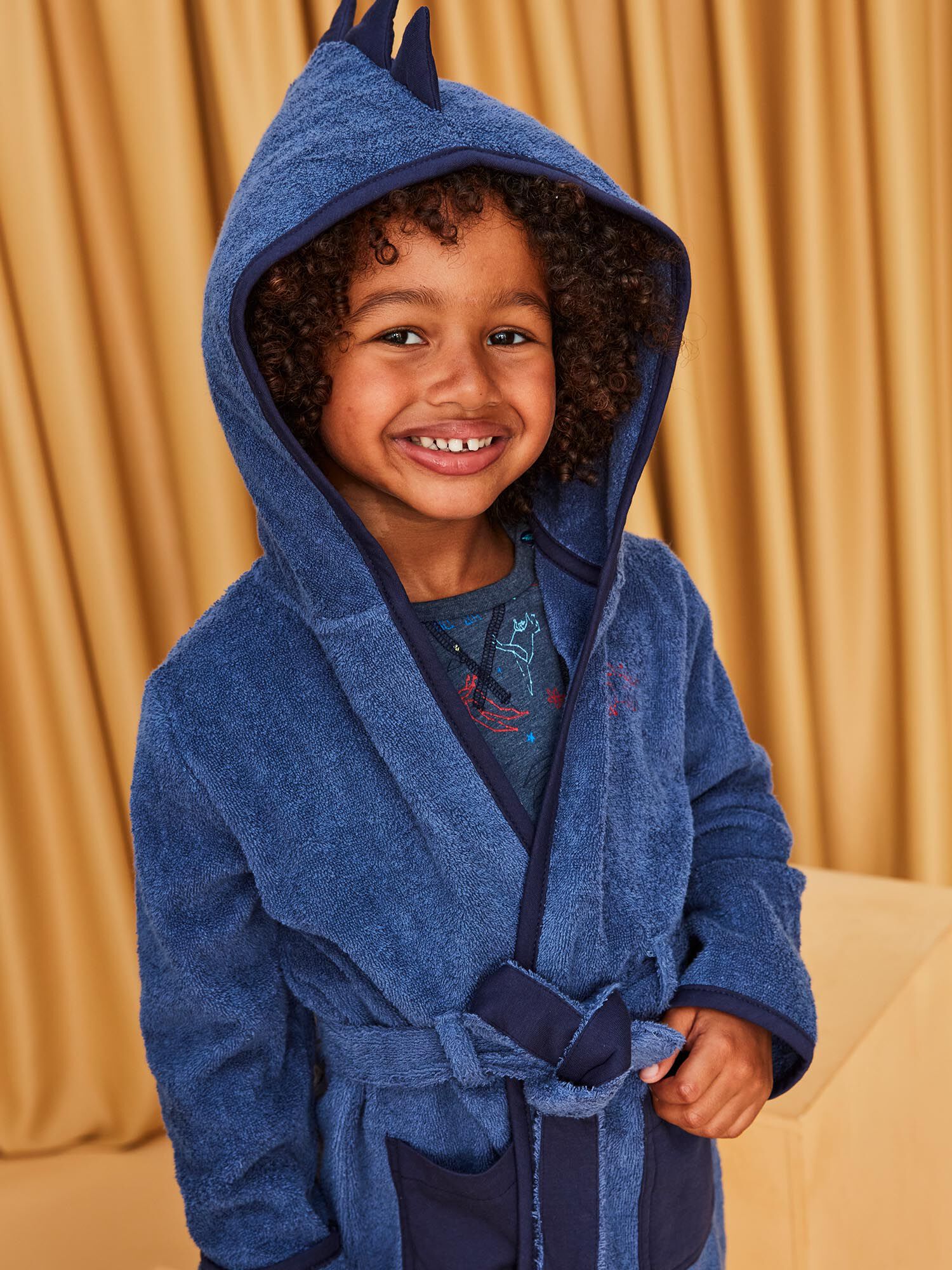 Peignoir bleu en ponge capuche