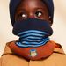 Snood biocolore en tricot avec dinosaure et rayures