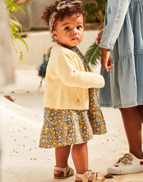 Cardigan en tricot ajouré et torsadé jaune pastel FABONNY / 23E1BF81CAR114
